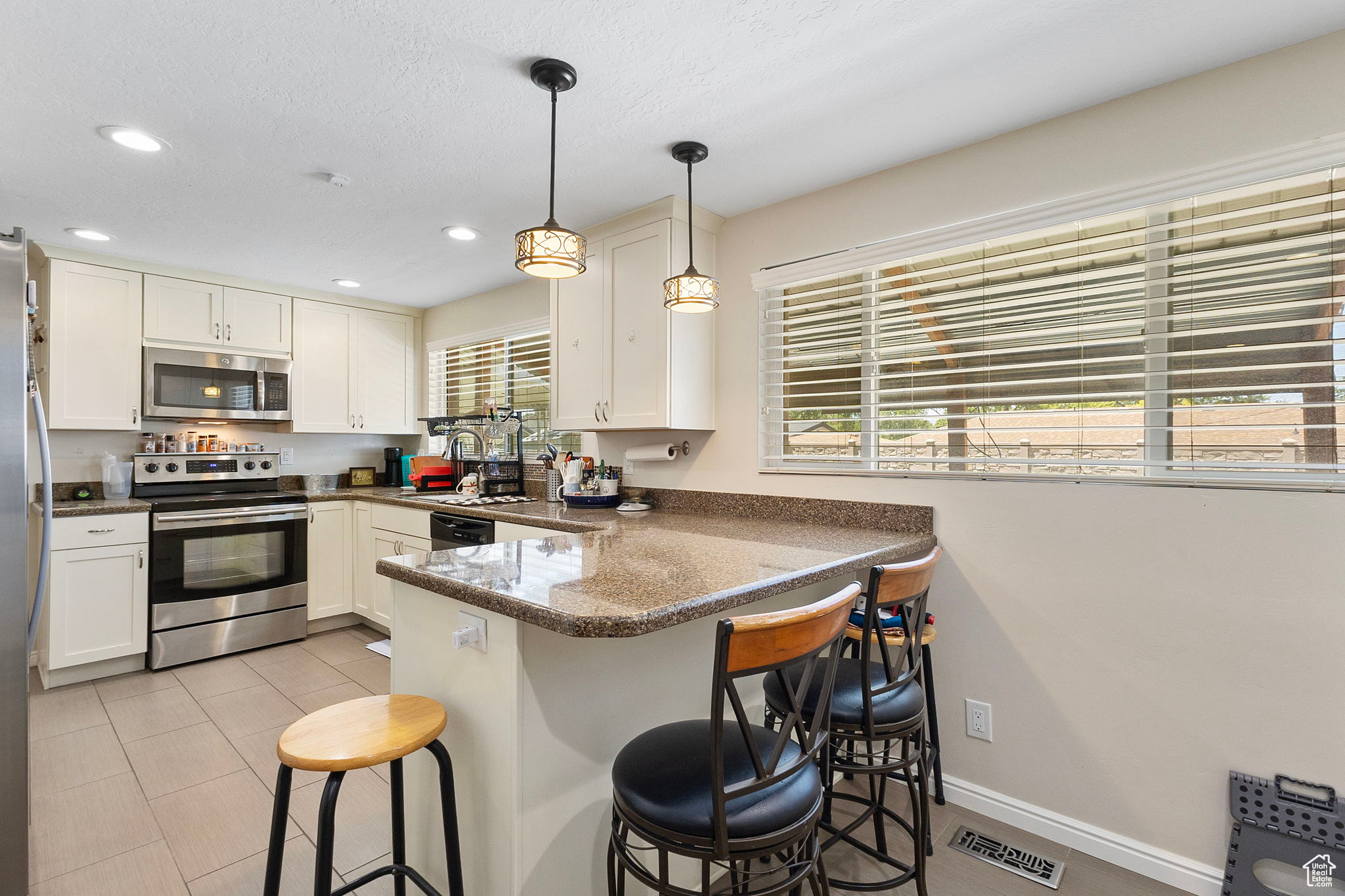 EASTVIEW - Residential