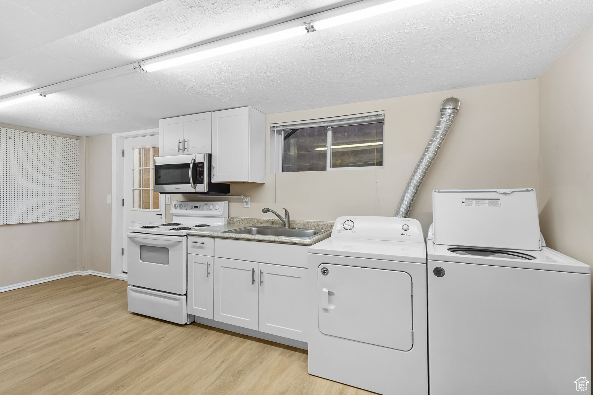 EASTVIEW - Residential