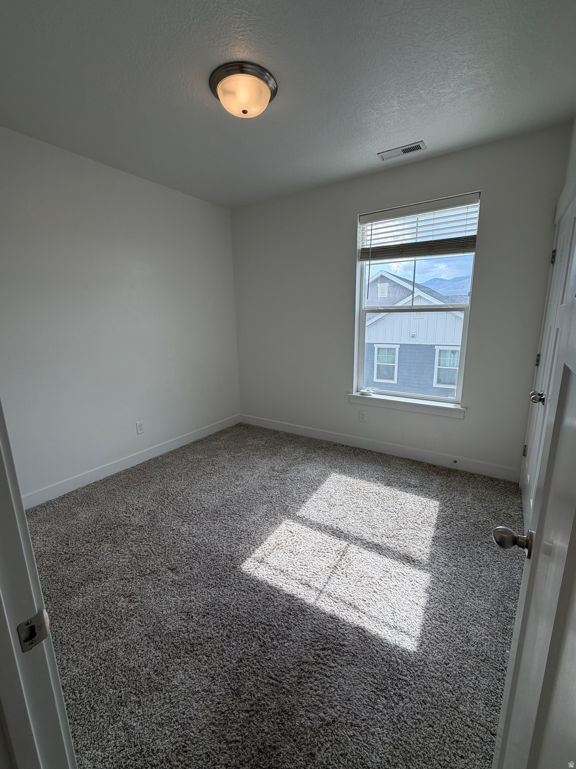 QUAIL HILL - Residential