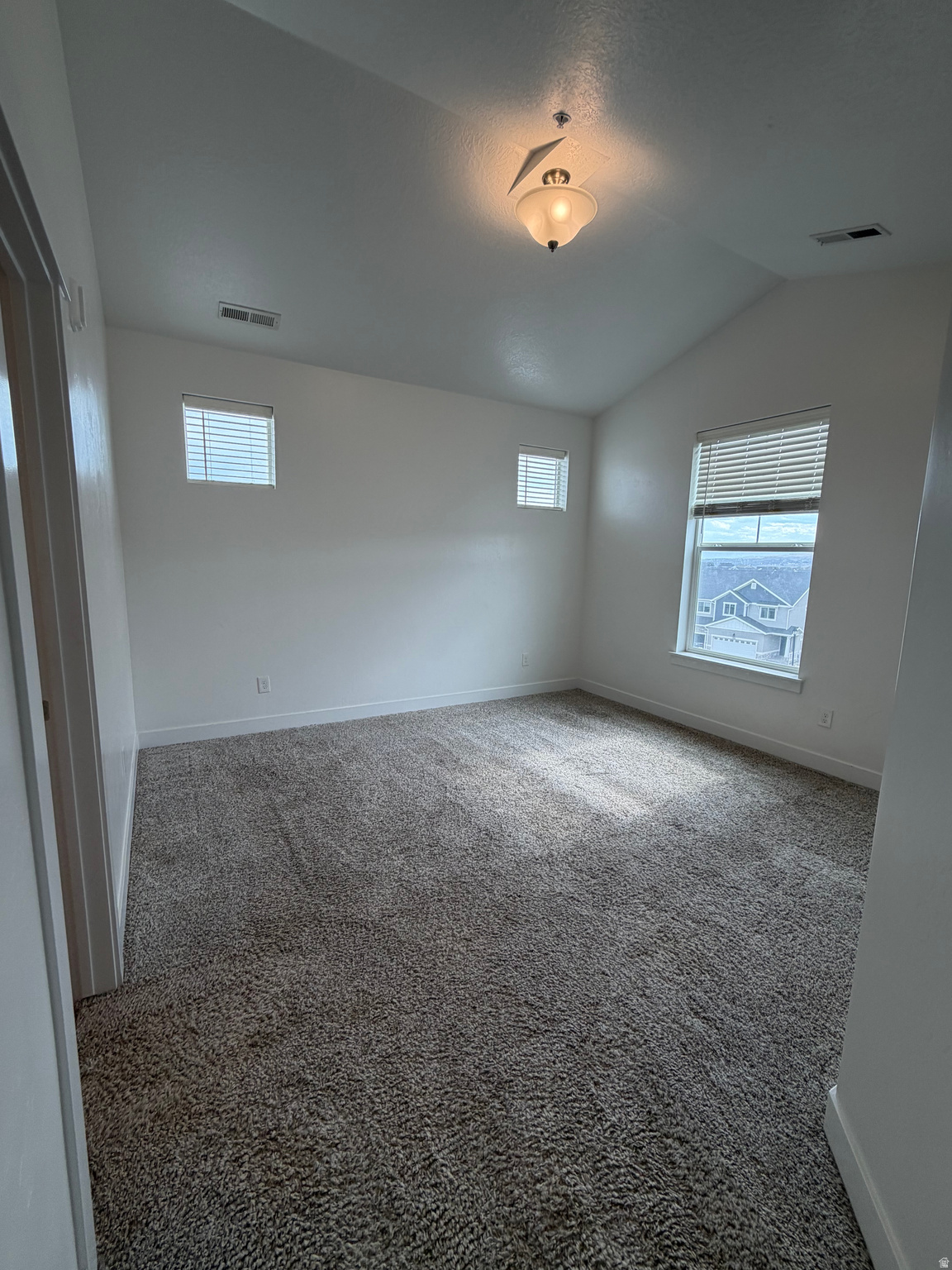 QUAIL HILL - Residential