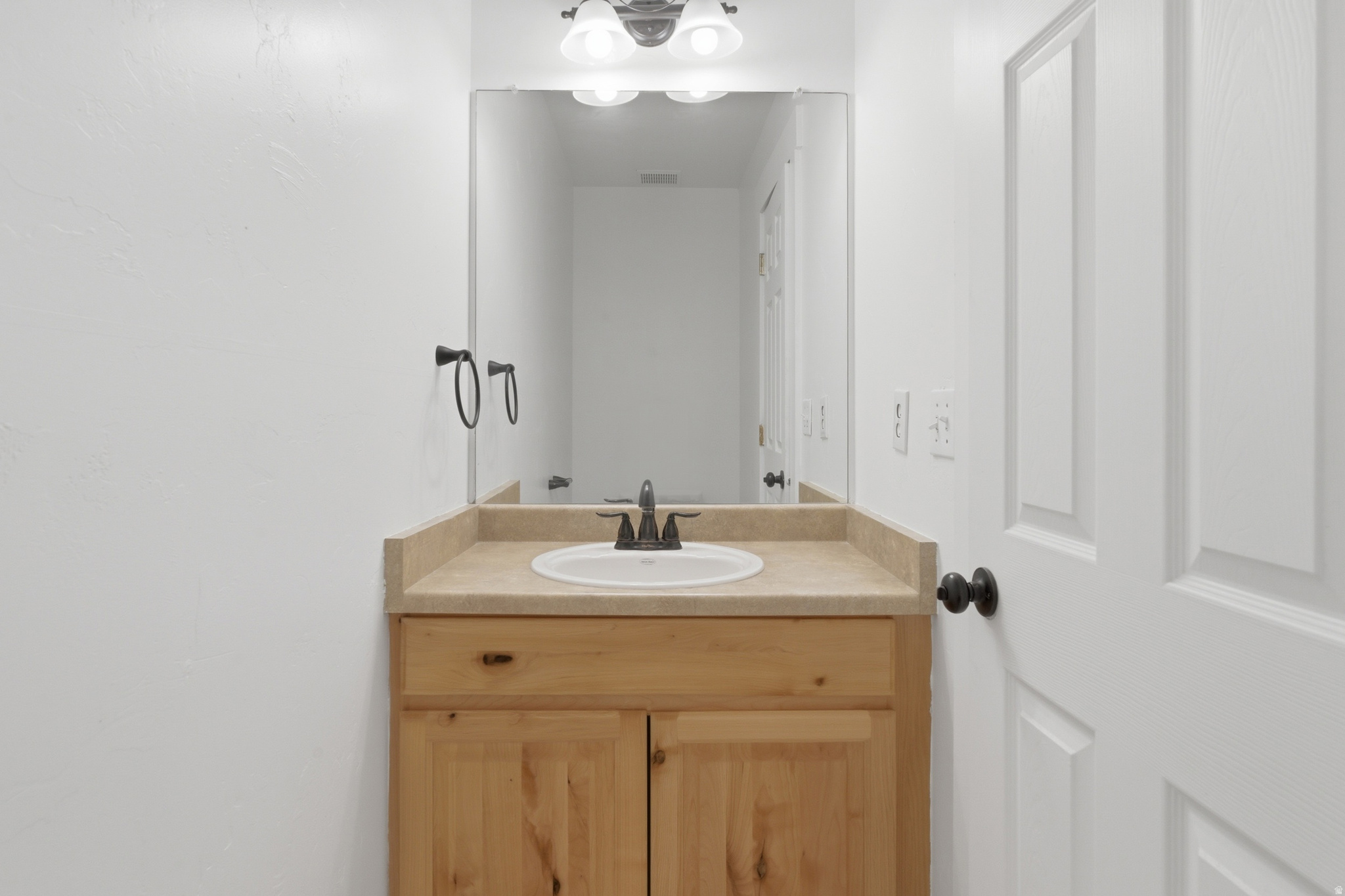 IVY SPRINGS CONDOMIN - Residential