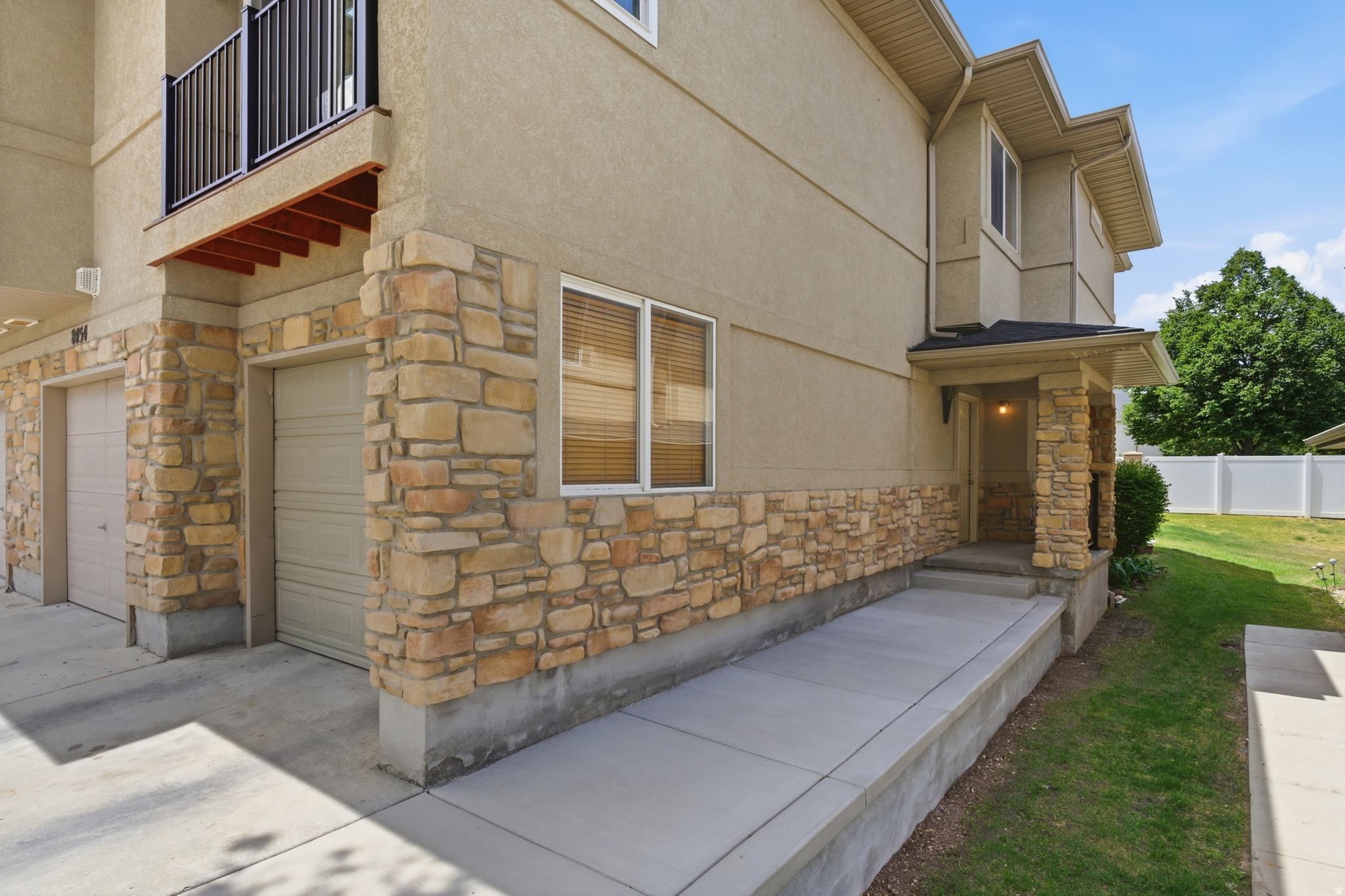 IVY SPRINGS CONDOMIN - Residential