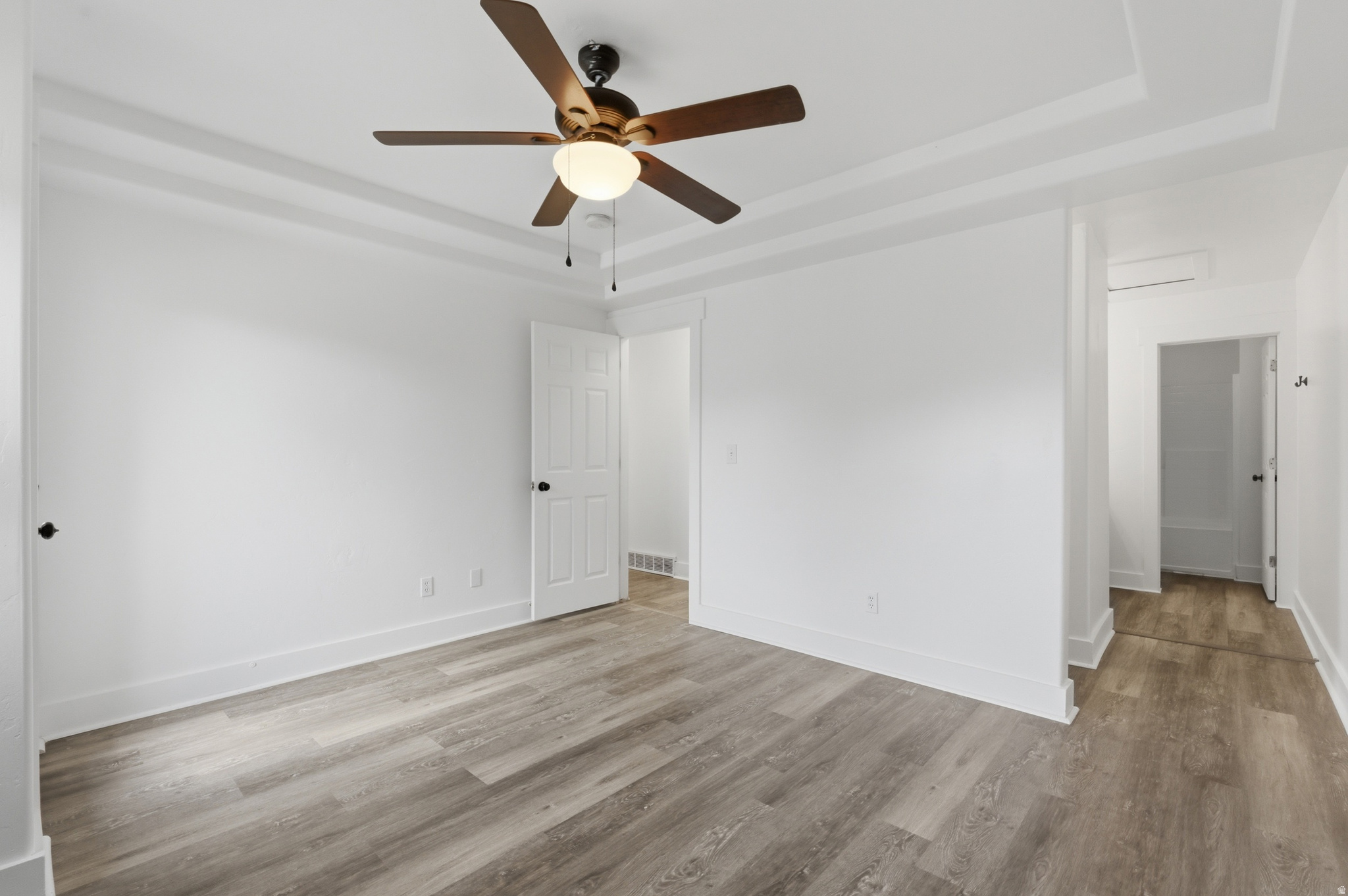 IVY SPRINGS CONDOMIN - Residential