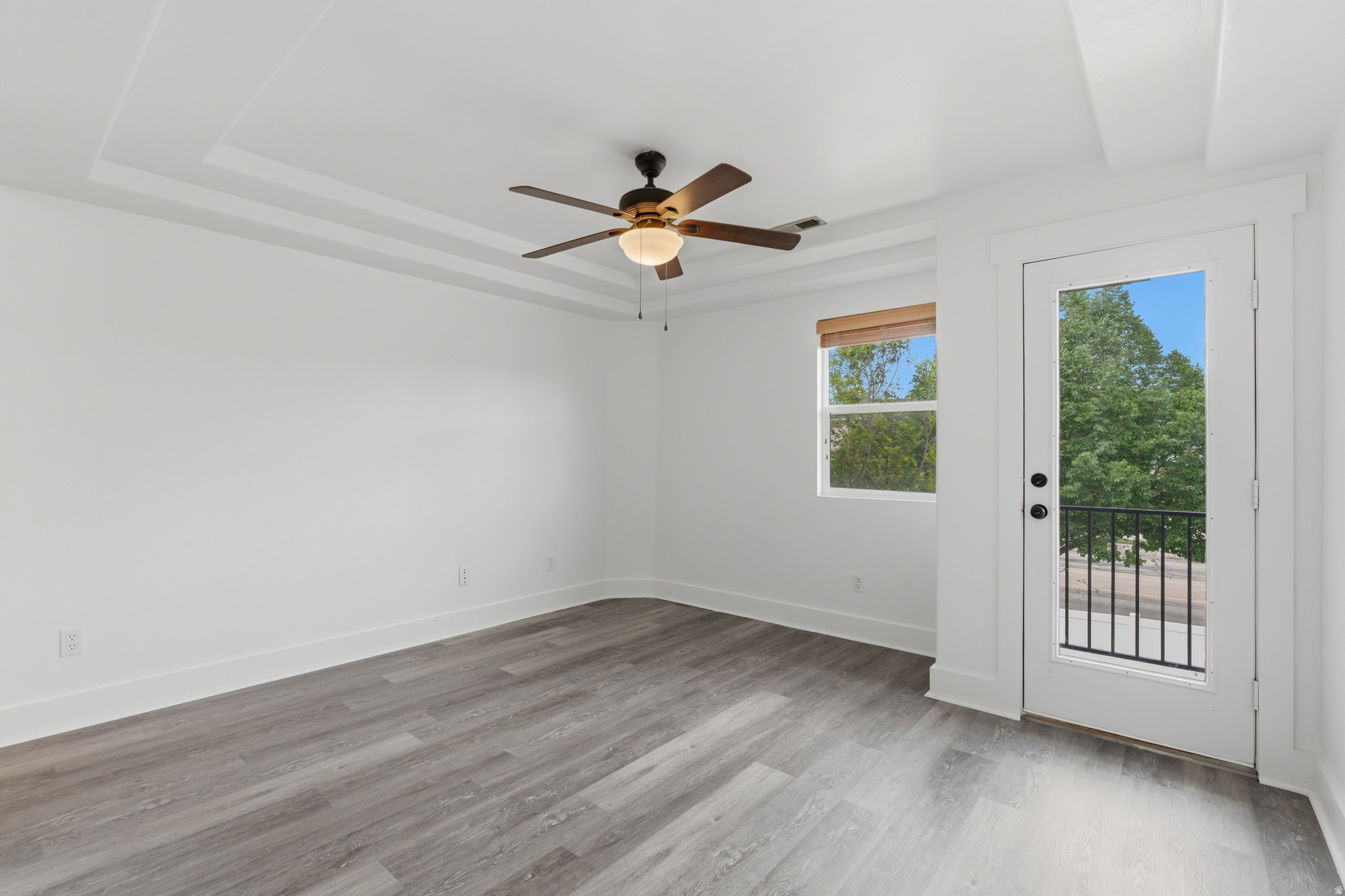 IVY SPRINGS CONDOMIN - Residential