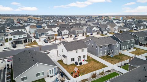 Tiny photo for 3268 S BOOTS WAY, Syracuse, UT 84075 (MLS # 2132744)