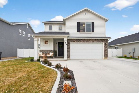Tiny photo for 3268 S BOOTS WAY, Syracuse, UT 84075 (MLS # 2132744)