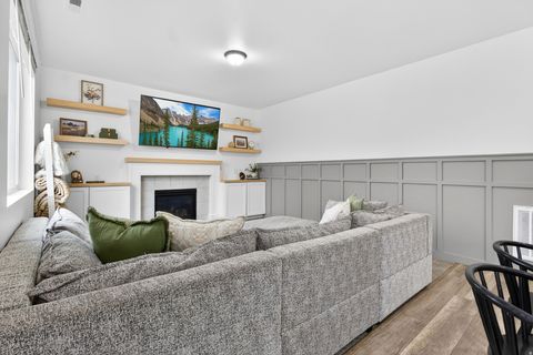 Tiny photo for 3268 S BOOTS WAY, Syracuse, UT 84075 (MLS # 2132744)