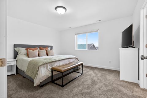 Tiny photo for 3268 S BOOTS WAY, Syracuse, UT 84075 (MLS # 2132744)