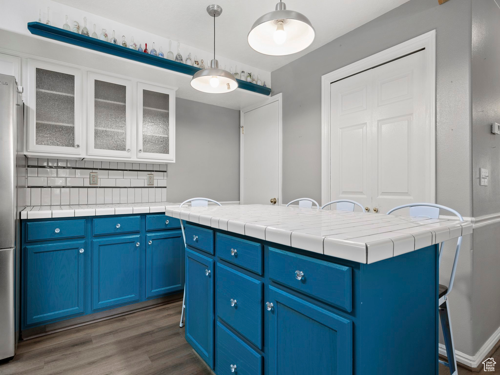 WILLOW SPRINGS - Residential