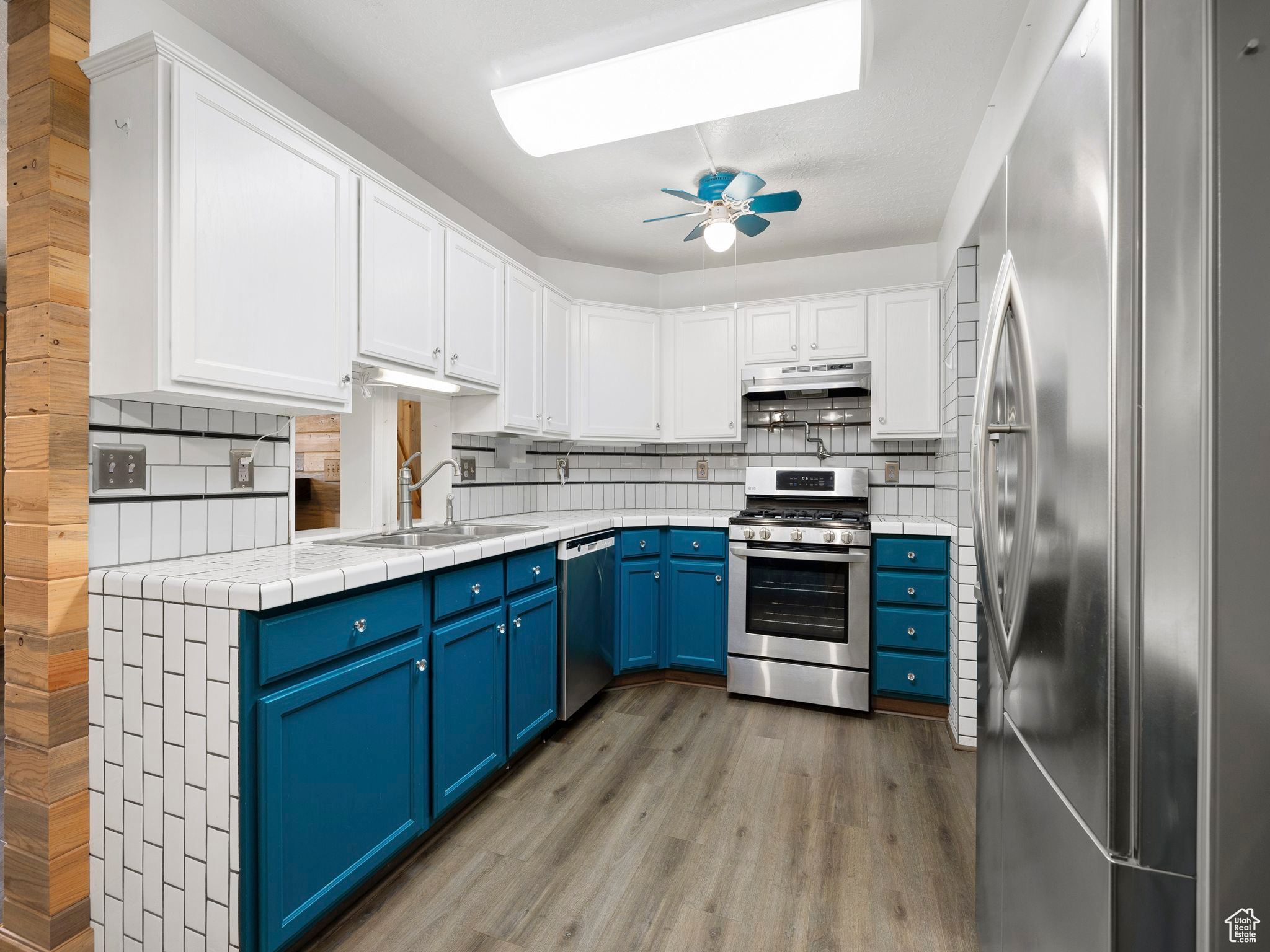 WILLOW SPRINGS - Residential