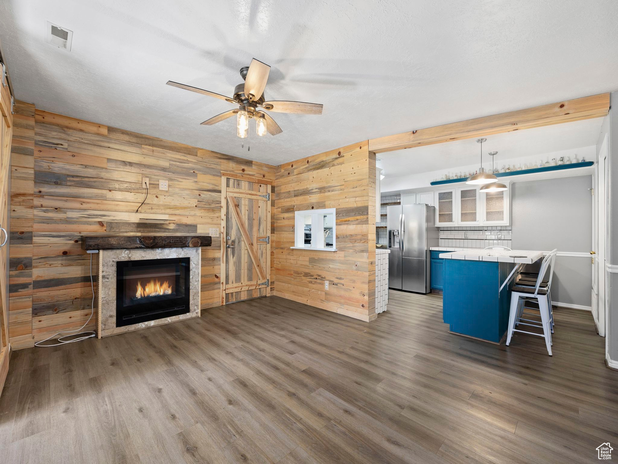 WILLOW SPRINGS - Residential