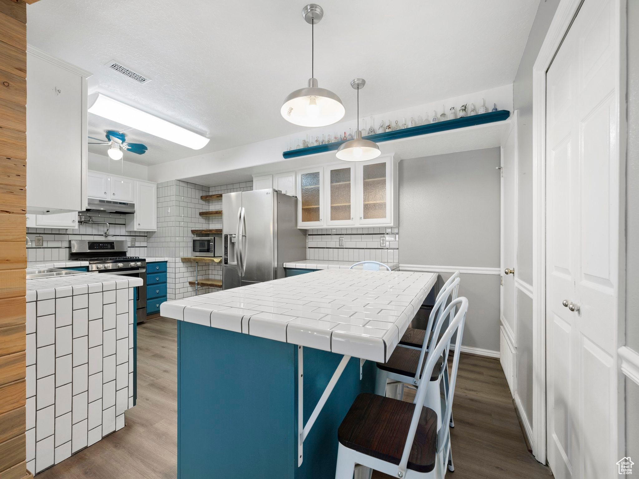 WILLOW SPRINGS - Residential