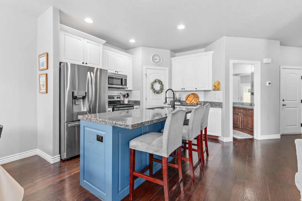 Photo of 1821 W 795 S, Orem, UT 84059 (MLS # 2171825)