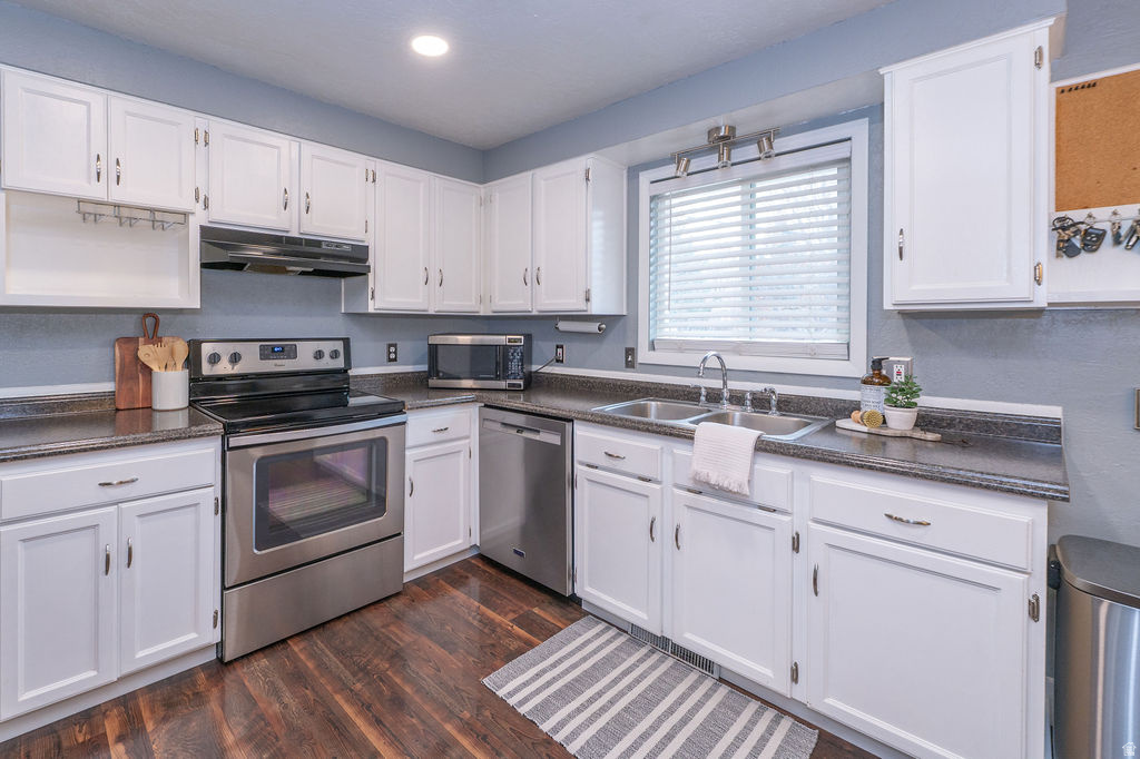 CHERRYWOOD ESTATES - Residential