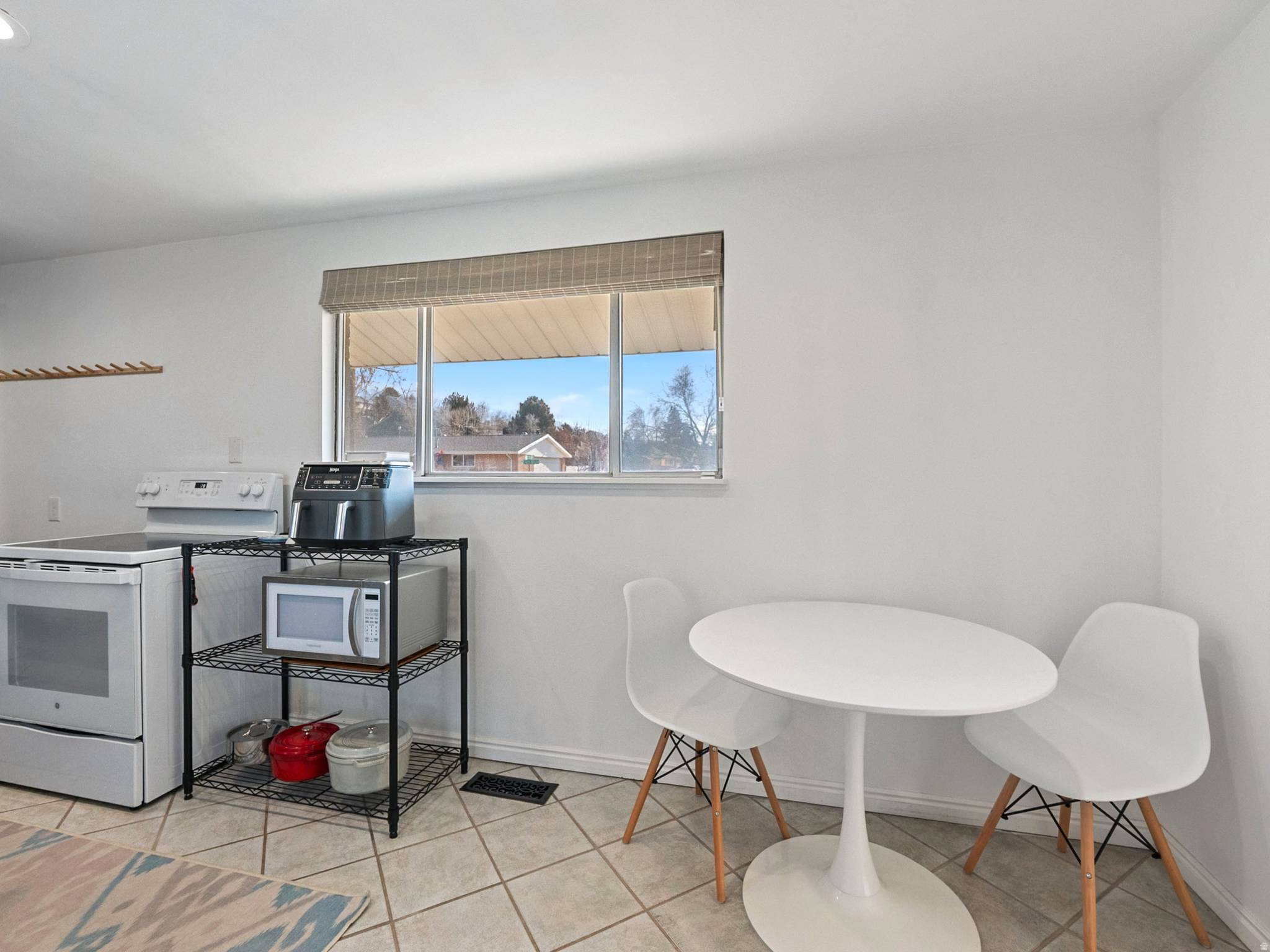 MIDVALE TERRACE - Residential