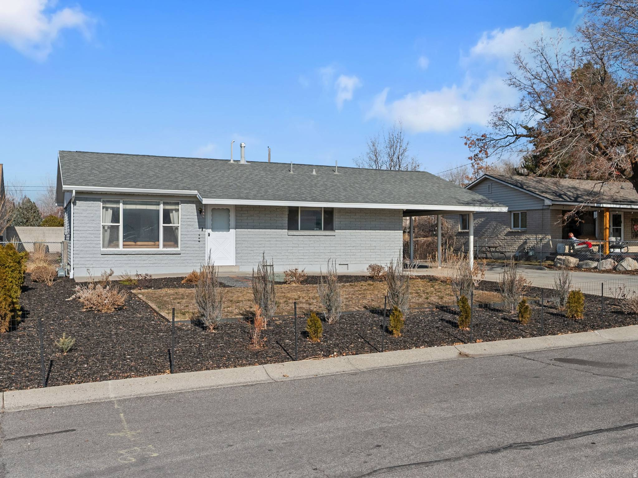 MIDVALE TERRACE - Residential