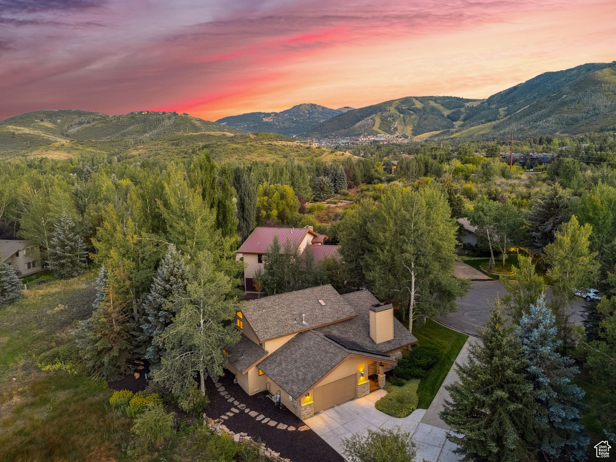 2721 Meadow Creek Ct, Park City, Utah image 1