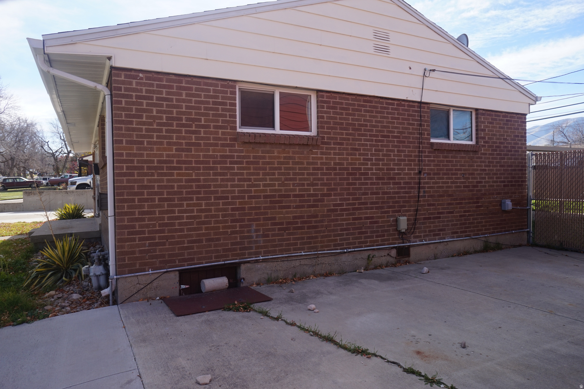 LAKE RIDGE - Residential