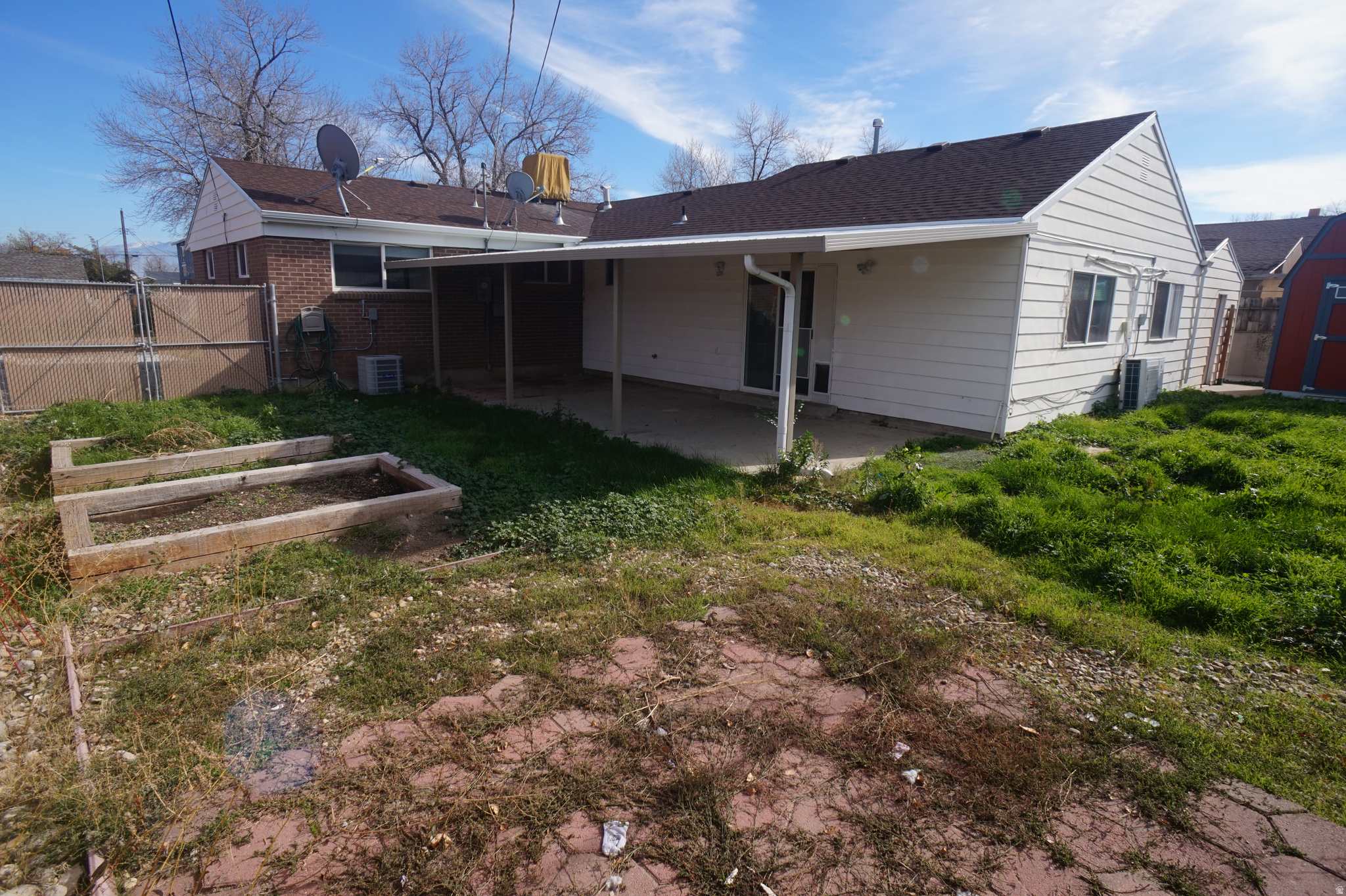 LAKE RIDGE - Residential