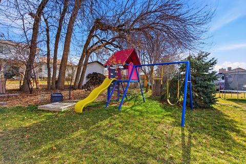 Tiny photo for 1048 E CHERRY LN, Layton, UT 84040 (MLS # 2136485)