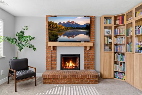 Tiny photo for 1048 E CHERRY LN, Layton, UT 84040 (MLS # 2136485)