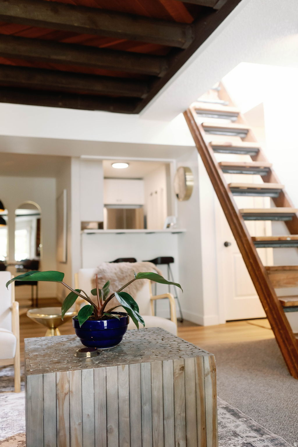 CLAIMJUMPER CONDOMIMIUM - Residential