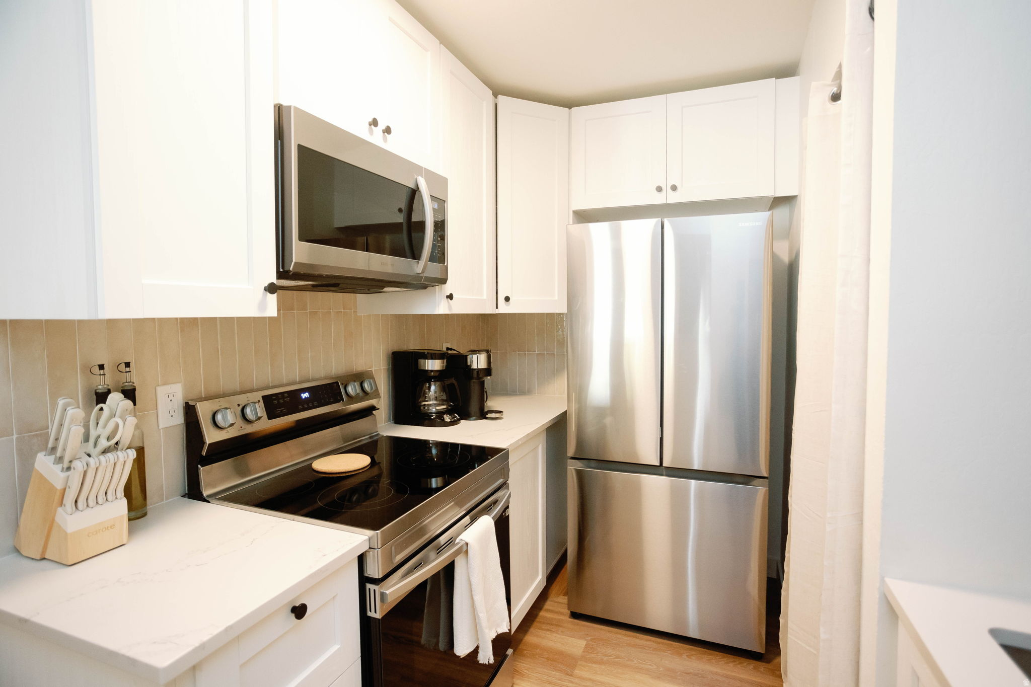 CLAIMJUMPER CONDOMIMIUM - Residential