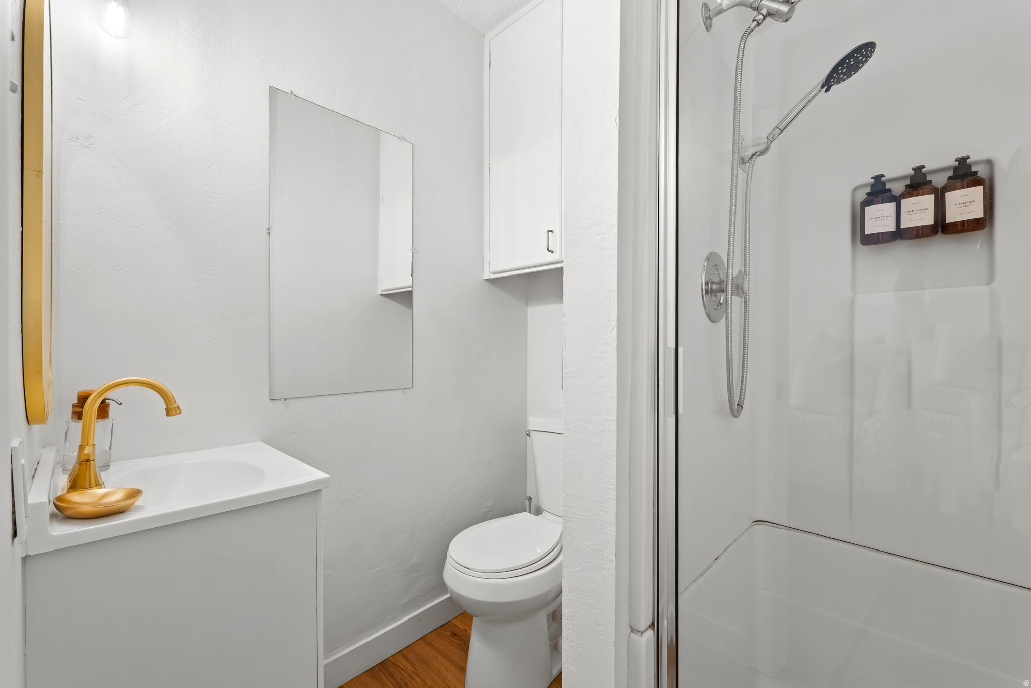 CLAIMJUMPER CONDOMIMIUM - Residential