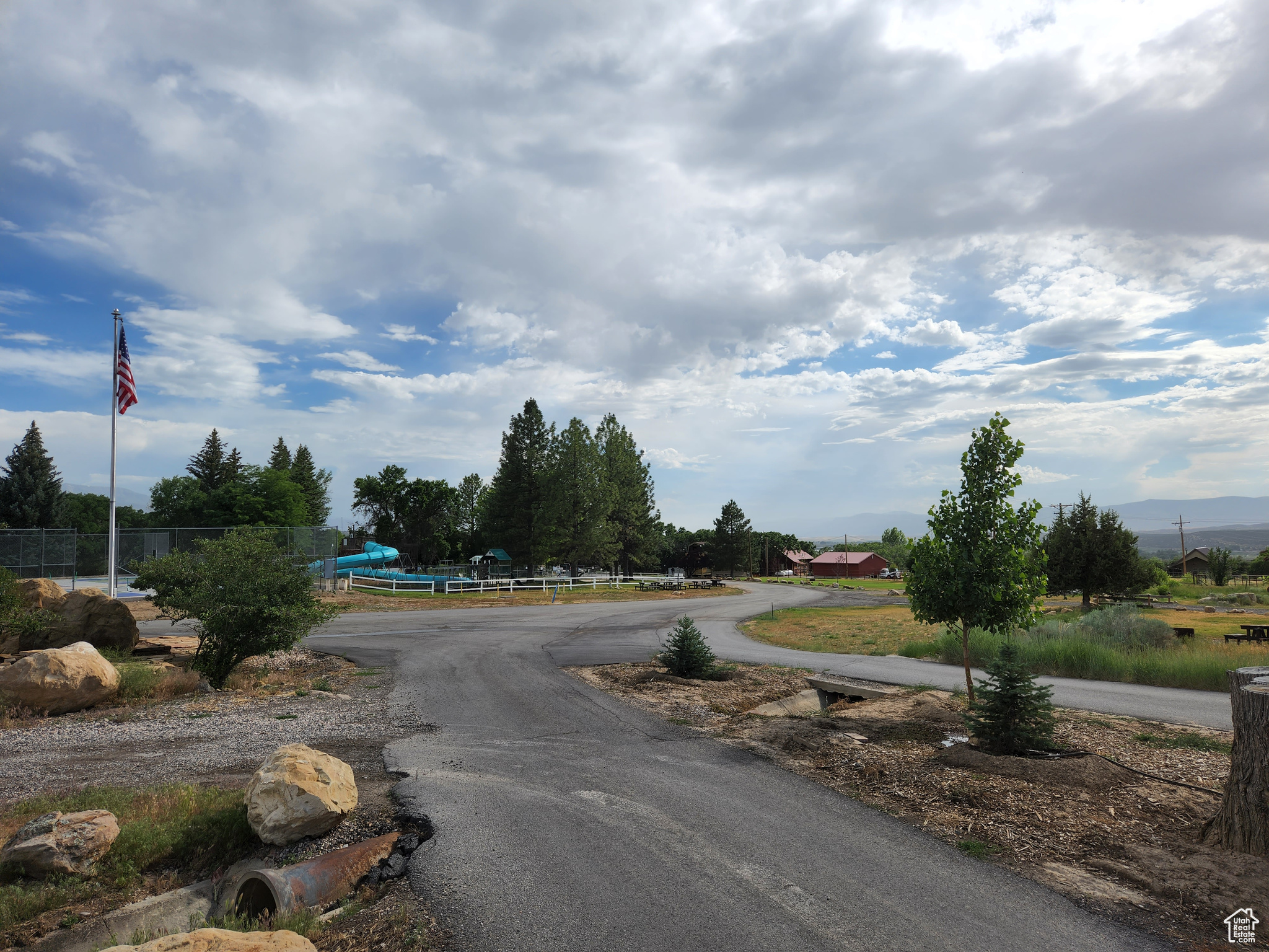 SKYLINE MOUNTAIN RESORT SUBDIVISION - Land