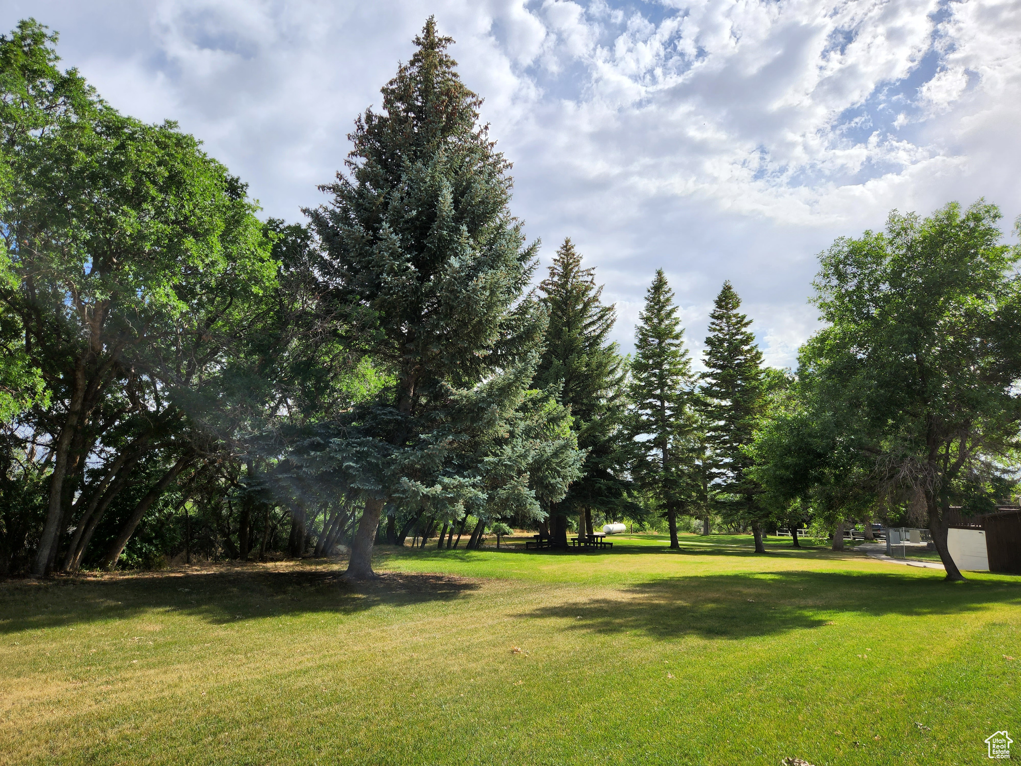 SKYLINE MOUNTAIN RESORT SUBDIVISION - Land