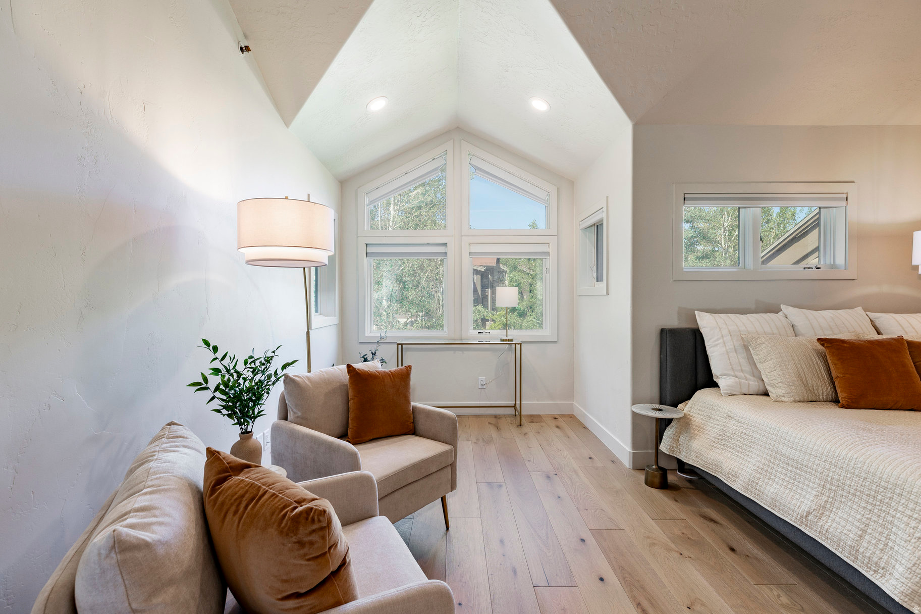 FOXGLOVE COTTAGES - Residential