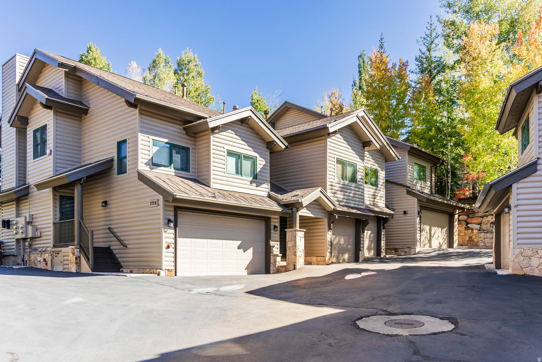 FOXGLOVE COTTAGES - Residential