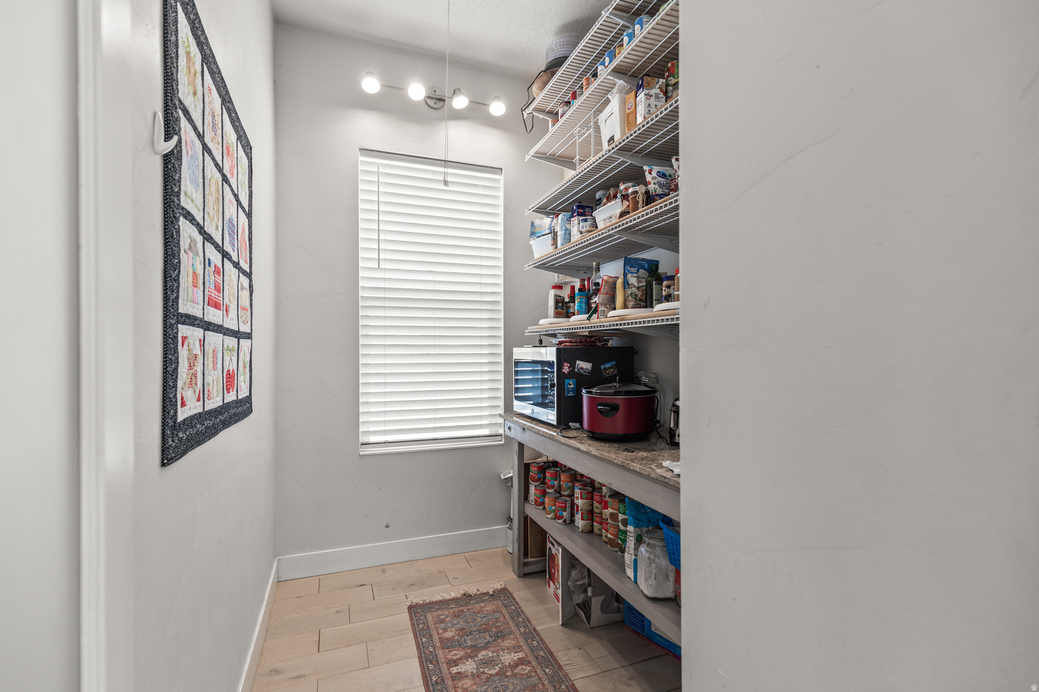 RIVER ROCK - Residential