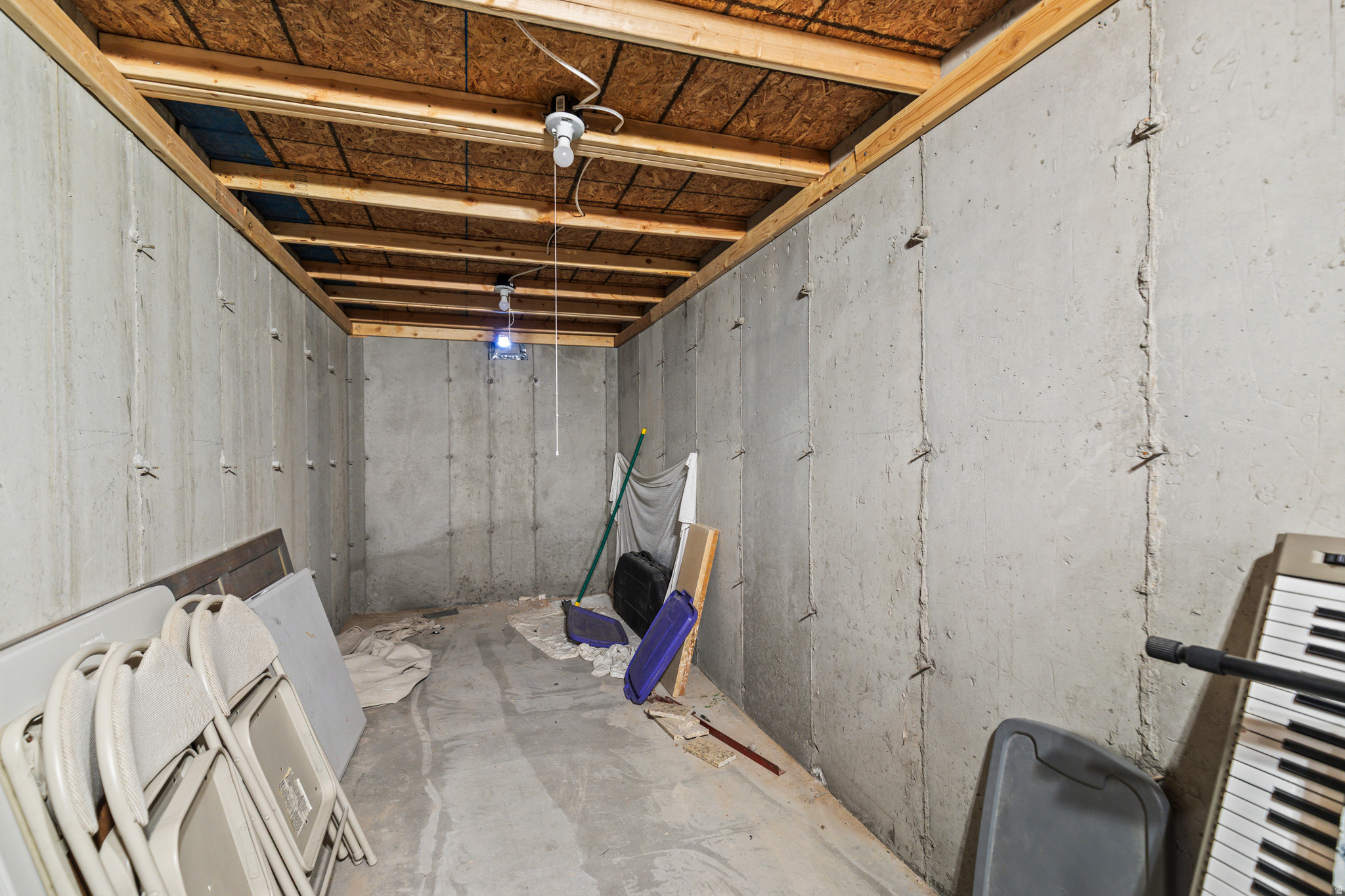 RIVER ROCK - Residential