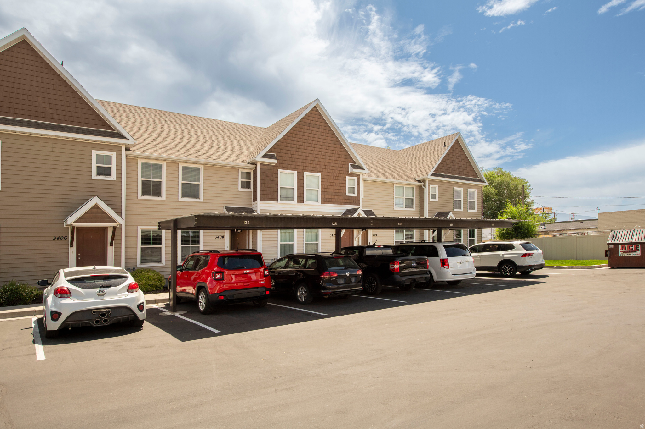 HUNTLY MANOR - - Residential