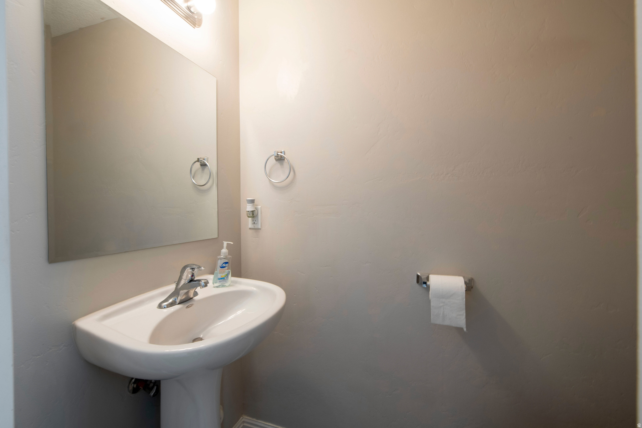 HUNTLY MANOR - - Residential