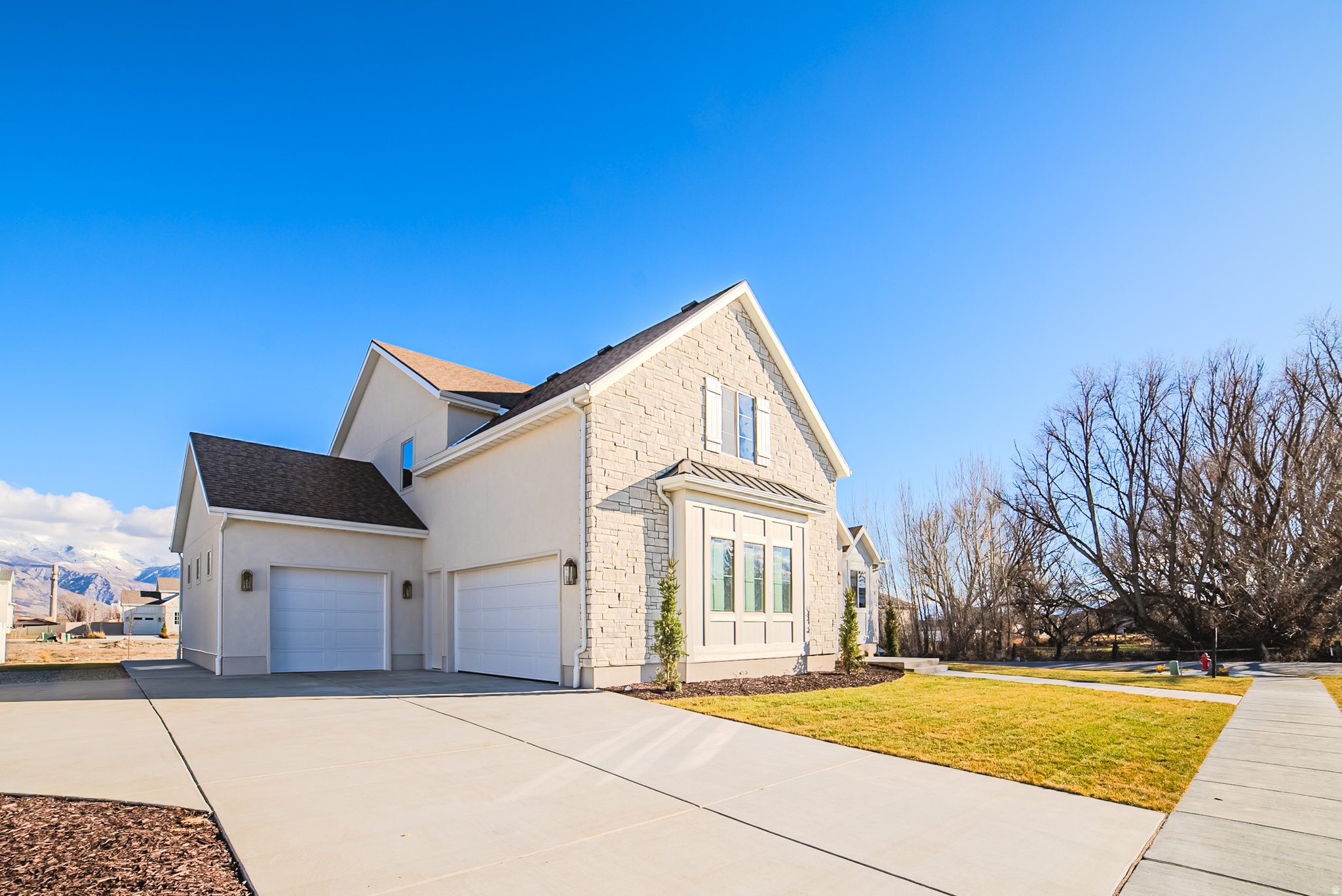 MADISON MEADOWS - Residential
