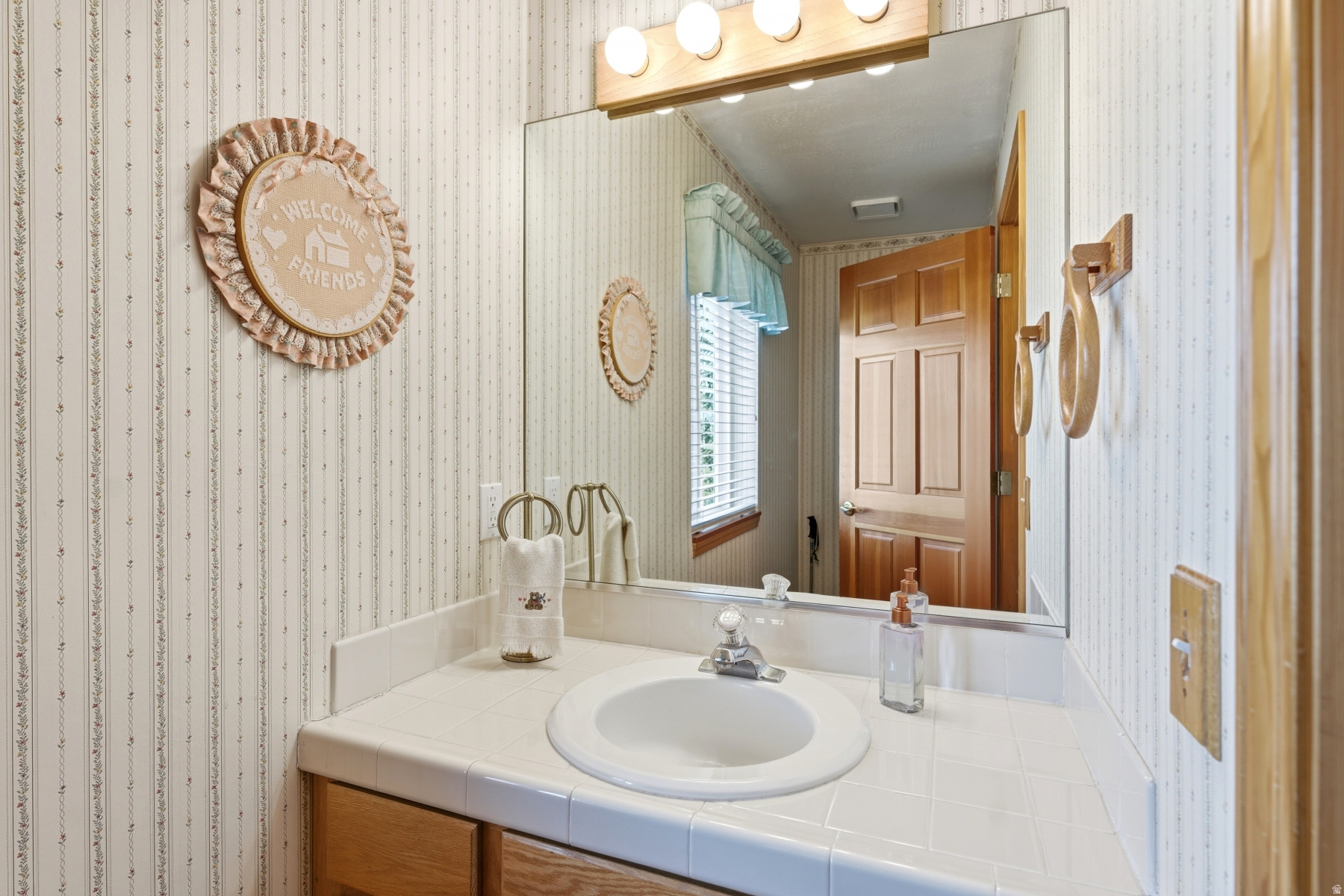 SILVER CREEK ESTATES - Residential