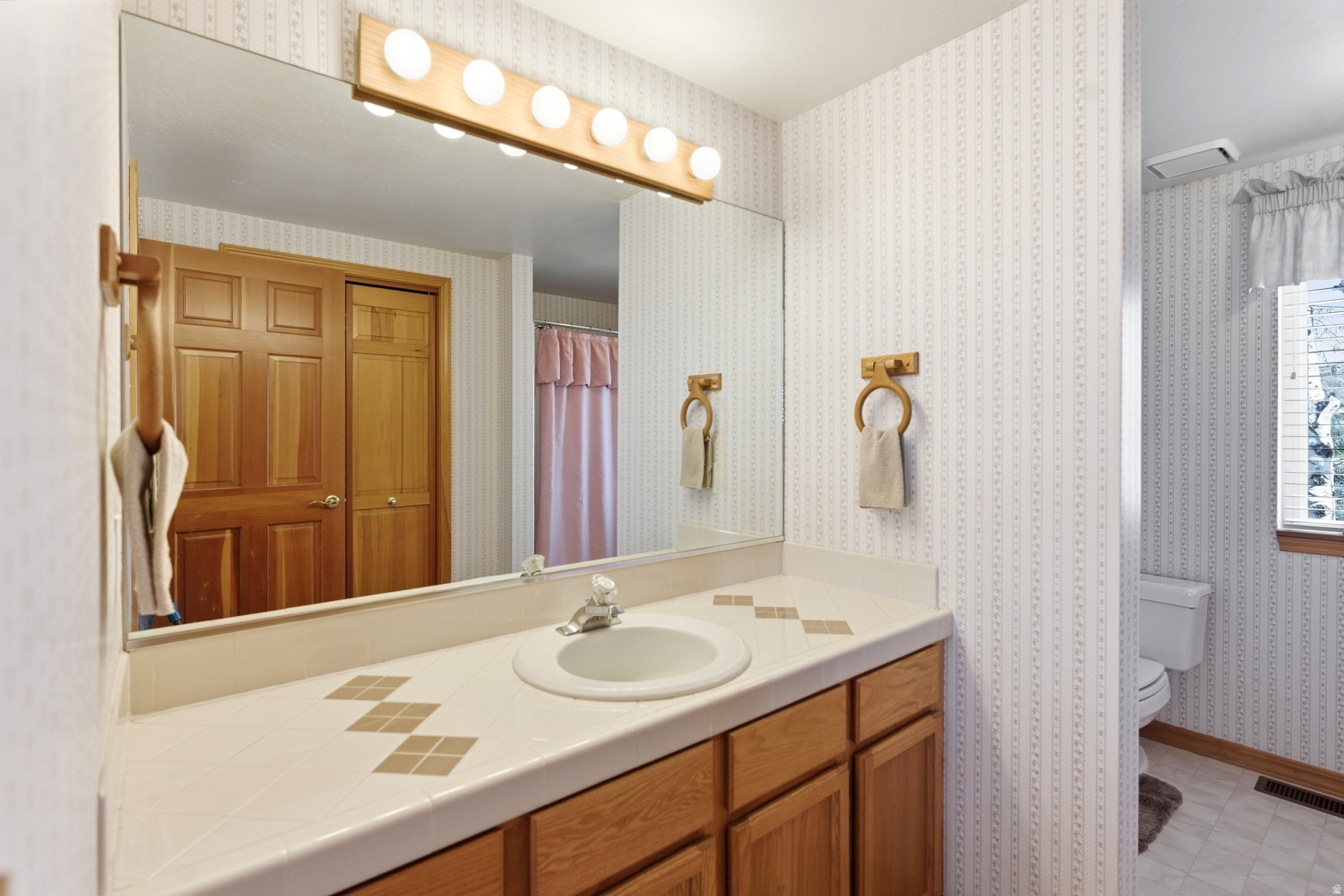 SILVER CREEK ESTATES - Residential