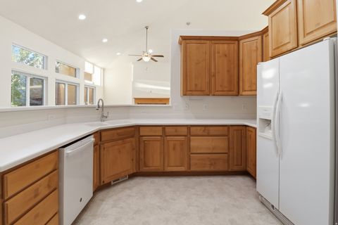 Tiny photo for 628 N 120 E, Lindon, UT 84042 (MLS # 2157114)
