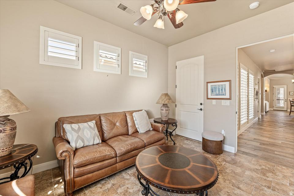 KNOLLS AT LITTLE VALLEY 3 - Residential