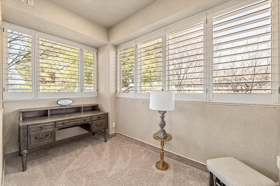 KNOLLS AT LITTLE VALLEY 3 - Residential