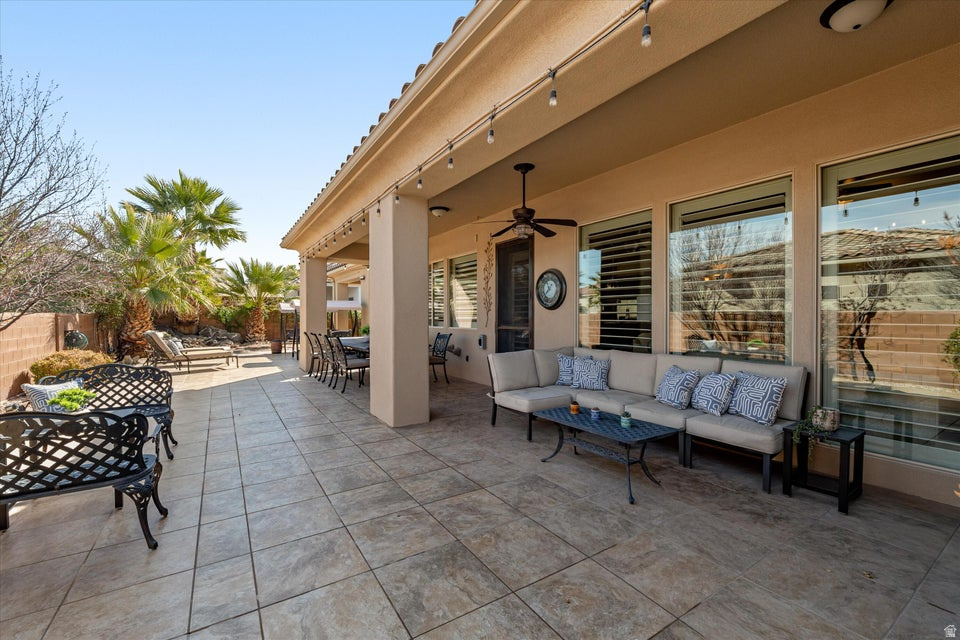 KNOLLS AT LITTLE VALLEY 3 - Residential