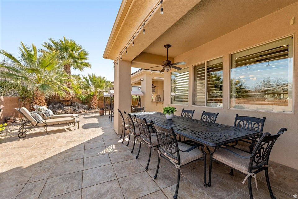 KNOLLS AT LITTLE VALLEY 3 - Residential