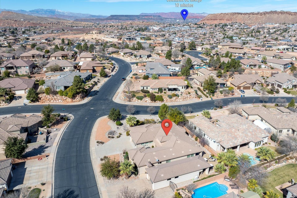 KNOLLS AT LITTLE VALLEY 3 - Residential