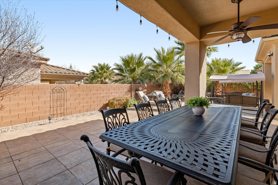 KNOLLS AT LITTLE VALLEY 3 - Residential