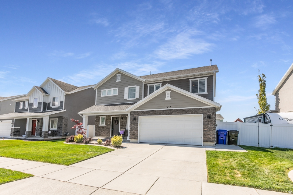 STILL WATER LAKE ESTATES - Residential