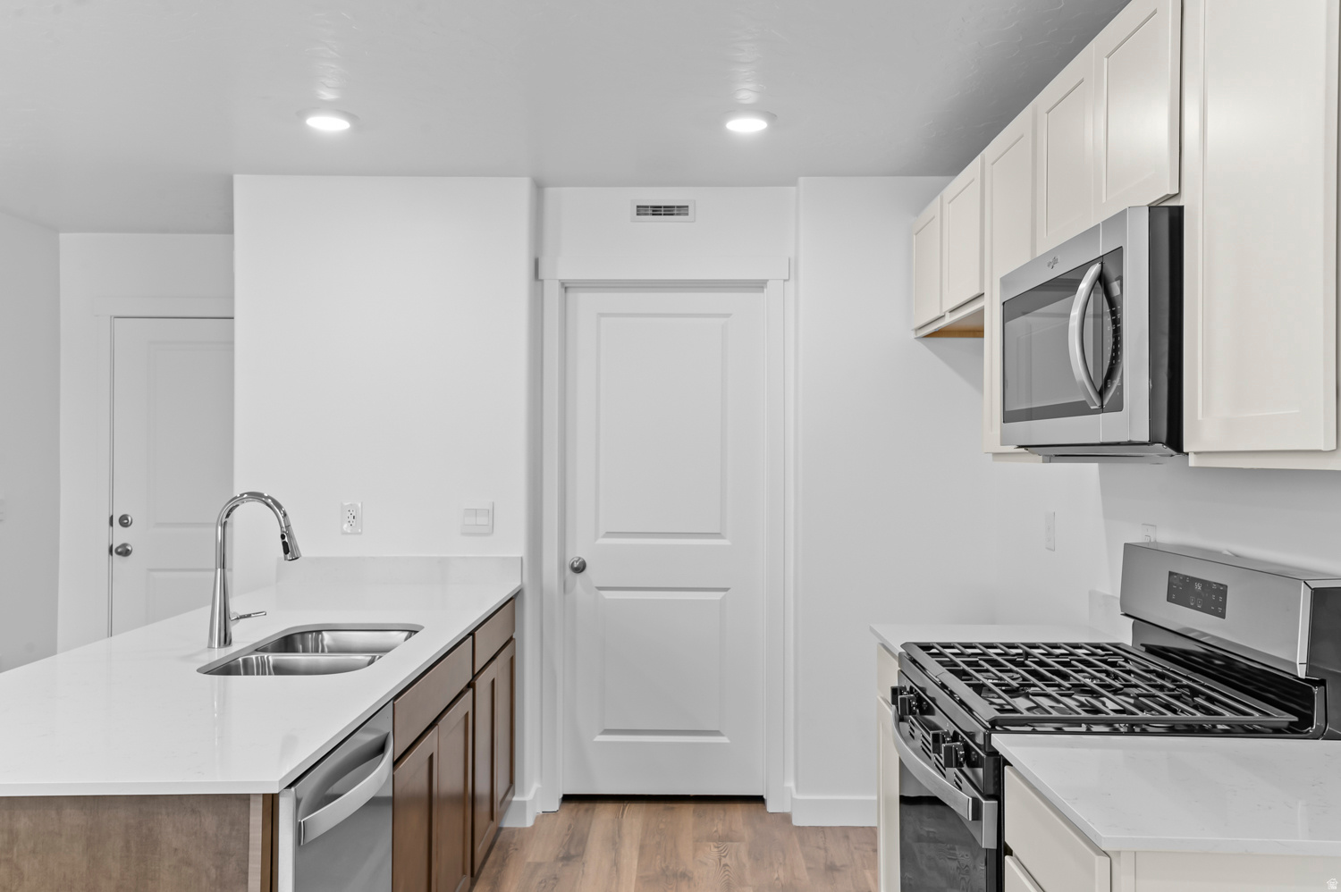 VIRIDIAN - Residential