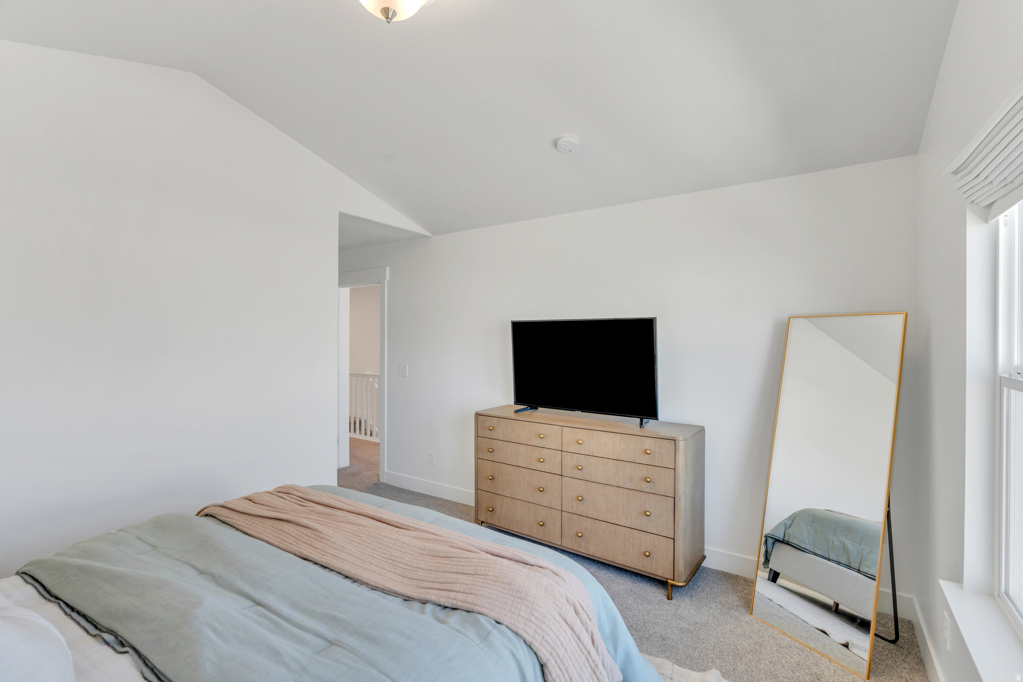 MOUNTAIN RIDGE - Residential