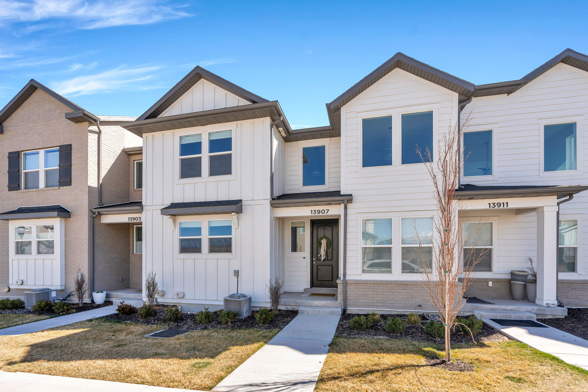 MOUNTAIN RIDGE - Residential